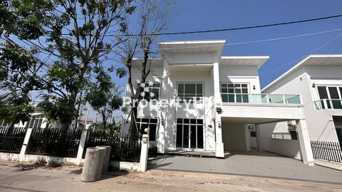 ផ្ទះវីឡាលក់បន្ទាន់ បុរីKP គំរោង17