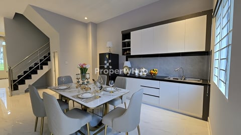 ផ្ទះសង់រួច