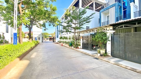 វិឡាលក់