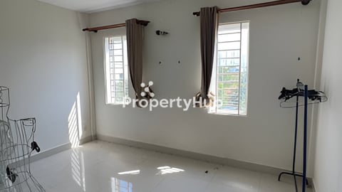 ផ្ទះអាជីវកម្ម សម្រាប់ជួល នៅក្នុងបុរីប៉េងហួតបឹងស្នោរ Polari 1