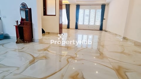 ផ្ទះភ្លោះជិតសួនបុរីឈូកវ៉ា២លក់តម្លៃចរចា