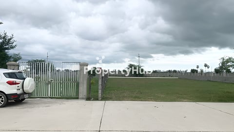 ដីជួល ធ្វើឃ្លាំង