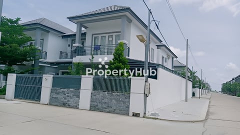 វីឡាទោលកែង តម្លៃលក់៖USD120,000