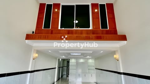 ផ្ទះល្វែងអាជីវកម្មន្លក់តម្លៃពិសេសសម្រាប់ពីល្វែងប្លុក (L)