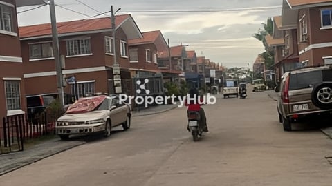 ផ្ទះកែងធំ ១៩ d ជួល១៥០ លក់៤០០០០ ផ្ទះមានផ្លង់រឹង