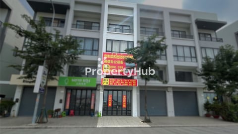 Shophouse Available for Rent at Chip Mong Pochentong