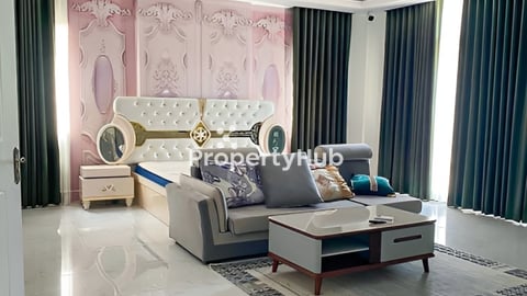 វីឡាឃ្វីនសម្រាប់លក់នៅបុរីអ័រគីដេ2004