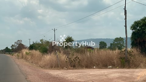 ជាប់ផ្លូវម៉ាឡេ បង្កាន់ដៃប្លង់រឹង