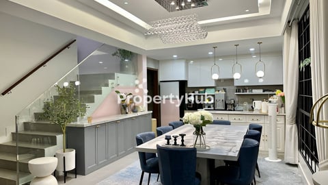 🏘 វីឡាឃ្វីន (Queen) ក្នុងបុរី Wood Land Residence ត្រូវការលក់បន្ទាន់ខ្លាំង