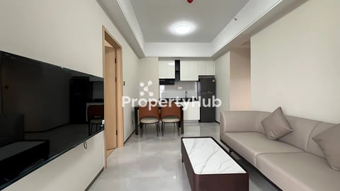 Beautiful 2 Bedroom Condo for Sale in BKK1