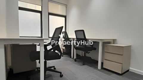 ការិយាល័យមានសម្ភារៈពេញសម្រាប់ជួល នៅដូនពេញ​Co-working space  for rent at Doun Pen