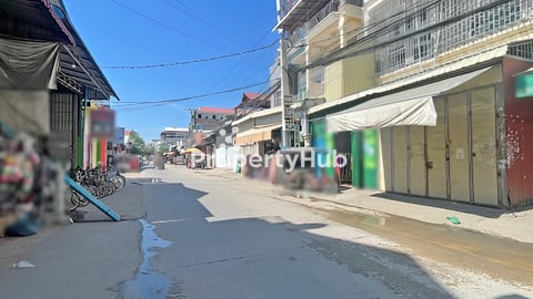 🏘 ផ្ទះល្វែង(ខាង) ជិតផ្សារពោធិញ្ញាណ ត្រូវការលក់បន្ទាន់ខ្លាំង ​