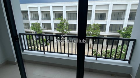 Shop house for rent Chip Mong 50m