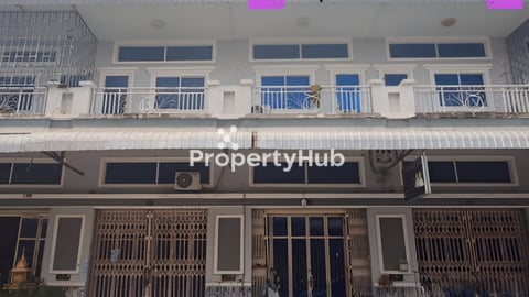 ផ្ទះលក់បន្ទាន់ជិតផ្សារទួលពង្រ