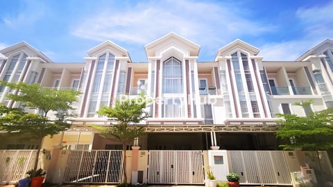 វីឡាកូនកាត់ សម្រាប់ជួល នៅបុរីជីបម៉ុងផាកលែនសែនសុខ