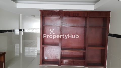 ផ្ទះជួលនៅផ្លូវ 371