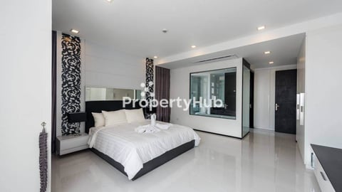 Elegant 3 Bedroom Apartment For Rent Close to Independent Monument