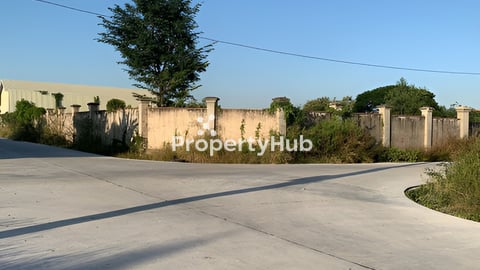 ដីសម្រាប់ជួល