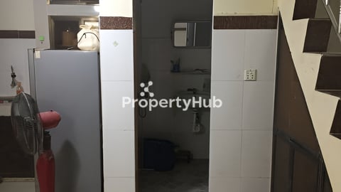 ផ្ទះល្វែង២ជាន់លក់ប្រញាប់ ខណ្ឌពោធិសែនជ័យ