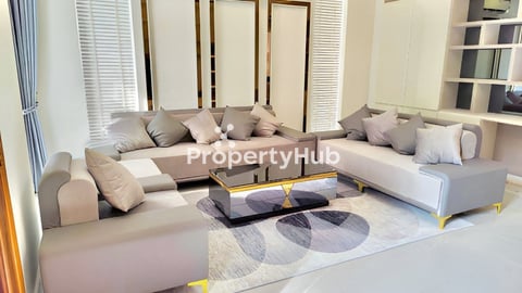 វីឡាចាស្មីនណាសម្រាប់ជួល នៅក្នុងបុរីប៉េងហួតបឹងស្នោរ ផ្លូវមុខសួនមហាវិថី Polaris