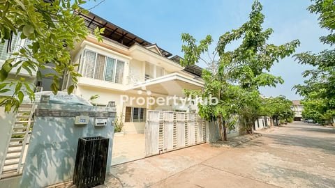 Twin Villa 7 BR For Sale in Borey Angkor palace, Svay Dankum area 
