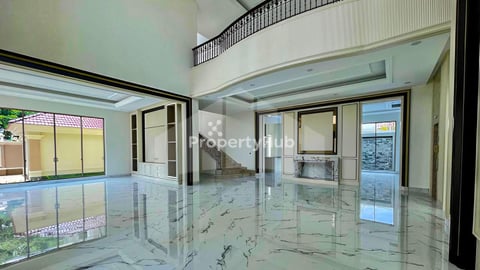 Detached King Villa for Rent Borey Peng Hout 60M