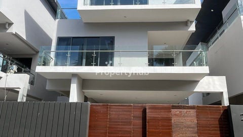 Luxury Villa for Rent in Chbar Ampov