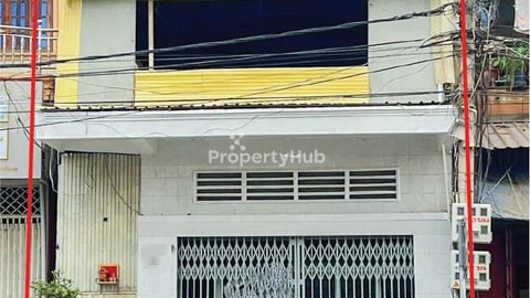 Shophouse for Rent on Main Road  Near TTP Area