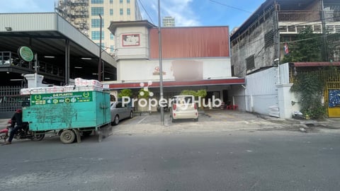 Rare Opportunity Prime House Sale on Street 95