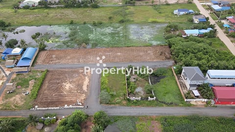 ដីលក់កណ្តាលក្រុងកំពត ទំហំ 5m x 20m