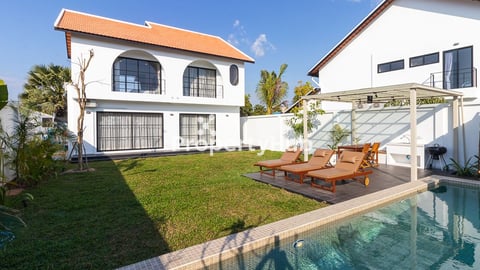 Private Villa with Pool For Rent in Svay Dankum Commune Siem Reap 