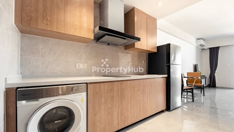 Type : studio with balcony Only $400/month