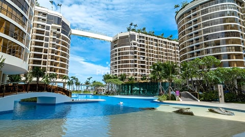 Condo orkide the royal