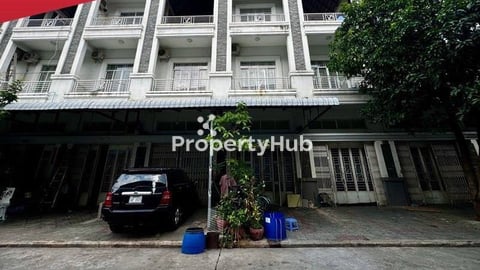 Flat house for sale, Borey Varina Chhoukmeas