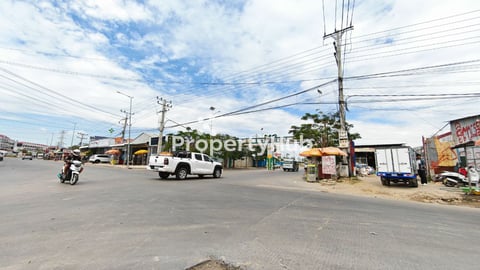 The best land location with urgent selling price