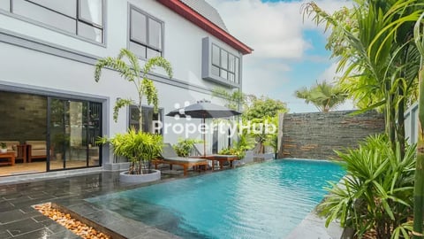 4BR-Vill with Pool for Rent in Svay Dangkum area