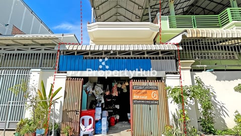 🏘 ផ្ទះល្វែង នៅជិតផ្លូវ 371 ត្រូវការលក់បន្ទាន់ខ្លាំង ​ (កូដ៖ A05-056273)