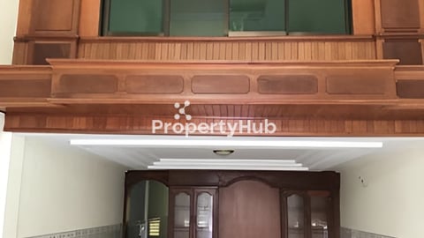 ផ្ទះលក់ម្ចាស់ផ្ទាល់មានចំណូលមួយខែ200$