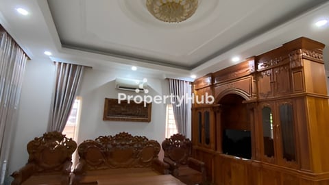 ផ្ទះវិឡាភ្លោះសម្រាប់ជួល