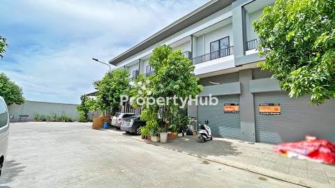 🏘 ផ្ទះអាជីវកម្ម (SH) ក្នុងបុរី ជីបម៉ុងទួលពង្រ ត្រូវការលក់បន្ទាន់ខ្លាំង