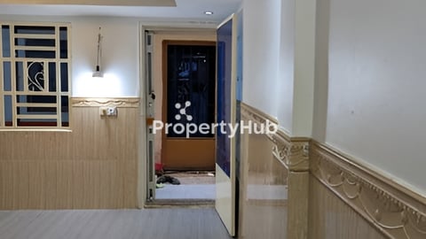 ផ្ទះអាជវកម្ម