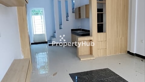 ផ្ទះលក់បន្ទាន់​