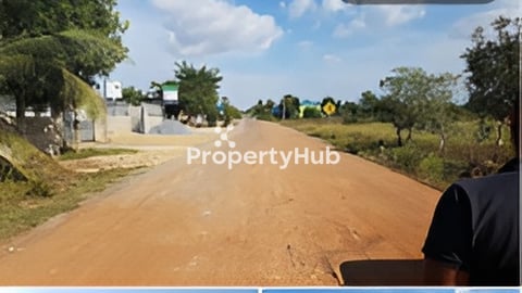 Land for sale at " Chbbar Mon " City ! Size =29m x80m ....= 7454sqm