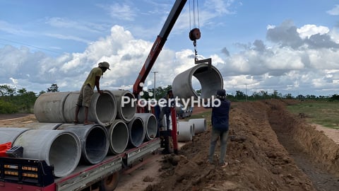 ដីលក់បន្ទាន់ 7m x 20m = 6000$ (បង្កាន់ដៃប្លង់រឹង)