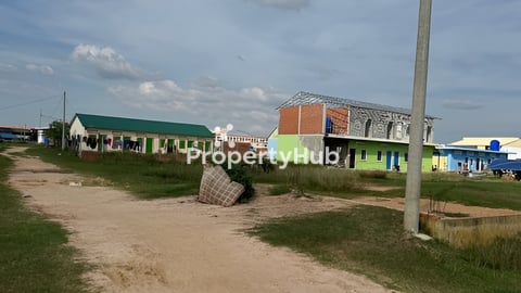 ដី​ឡូត៌​កែង​ផ្លូវ​មុខ​ក្រោយ​​ តំបន់​រោងចក្រ​ ល្អ​សំរា​ប់​រស់​នៅ​ ធ្វើ​អាជីវកម្ម​ ឫ​ ផ្ទះ​ជួល​