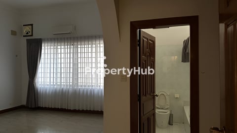 វីឡាអាងទឹកសម្រាប់ជួល នៅបឹងកេងកង១