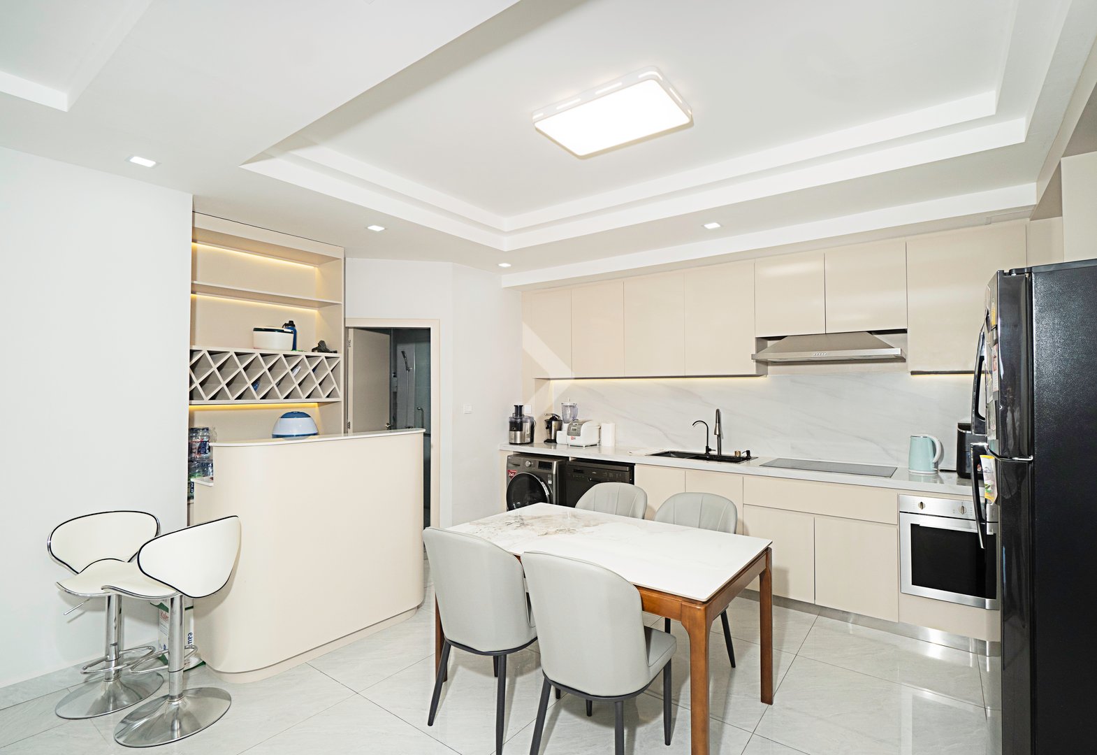 Kondominium 2 zimmer 100 m² Sangkat Chroy Changvar, Kambodscha