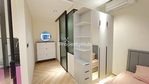 High-Floor Modern 1BR for Rent | Time Square 306 (BKK1)