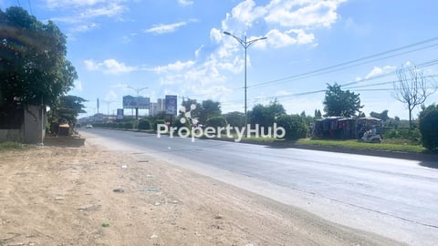 ឃ្លាំងជួលនៅលើផ្លូវ217