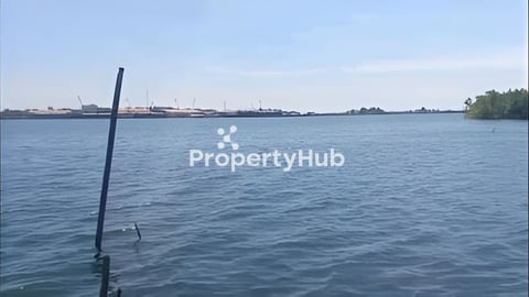 ដីជាប់ដៃសមុទ្យ២០០មែត្យប្លង់រឹង